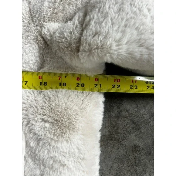 The Abercrombi & Fitch Mini Puffer Jacket Beige Faux Fur Cropped Soft Large - Picture 12 of 12